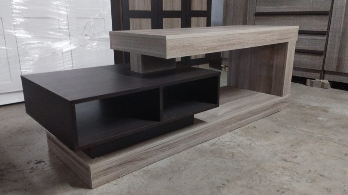 Cathy Plasma Stand