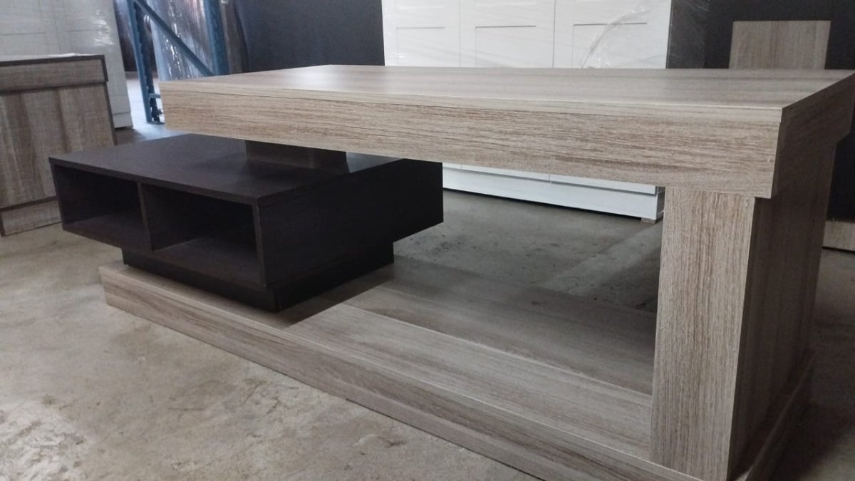 Cathy Plasma Stand 2